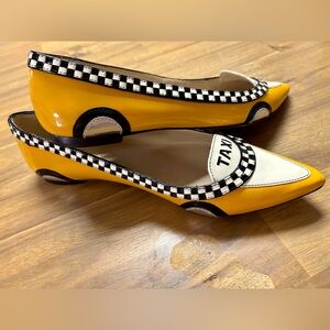 Kate Spade Taxi Ballet Flats/ size 8.5/ like new barely used
